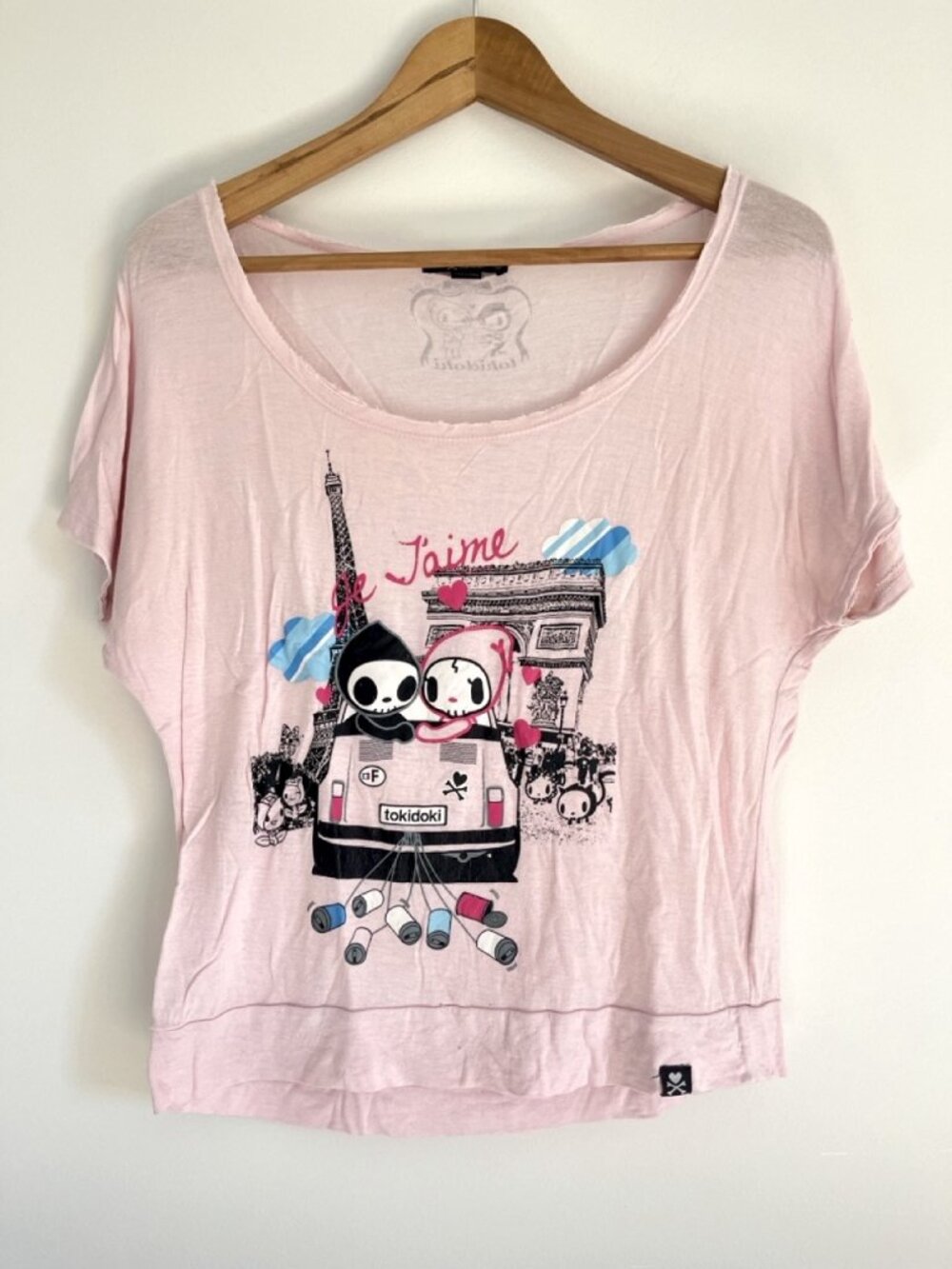 tokidoki Je T'aime Paris Graphic Tee Distressed Pink Size S Vintage